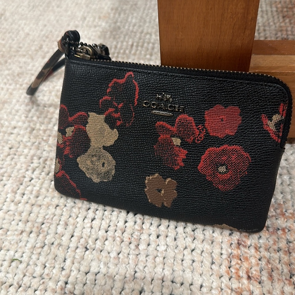 Floral coach wristlet